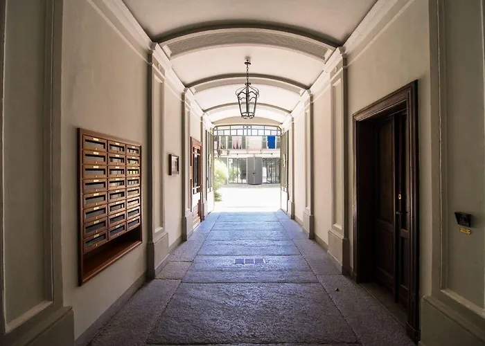 Guesthost - Piazza Vittorio Veneto Elegant Flat Lejlighed *