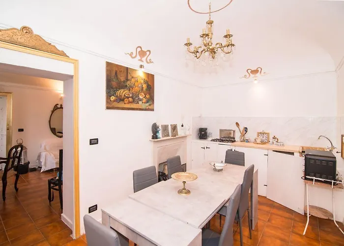 Guesthost - Piazza Vittorio Veneto Elegant Flat Lejlighed Torino