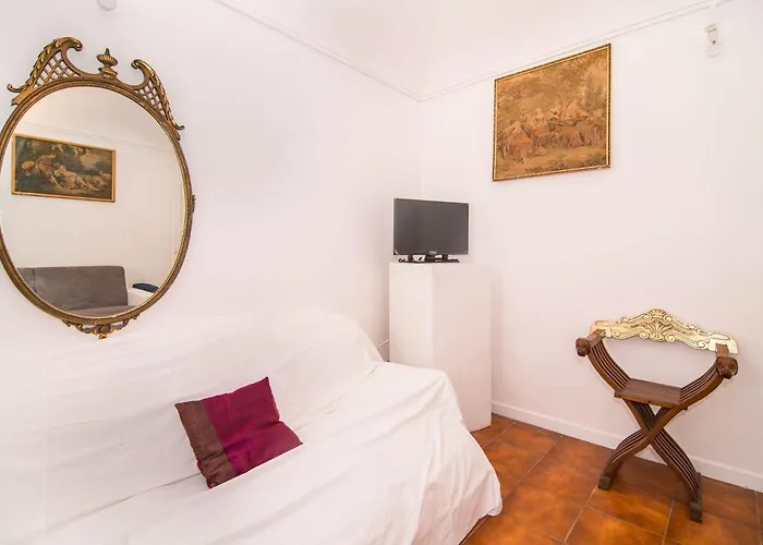 Guesthost - Piazza Vittorio Veneto Elegant Flat Lejlighed
