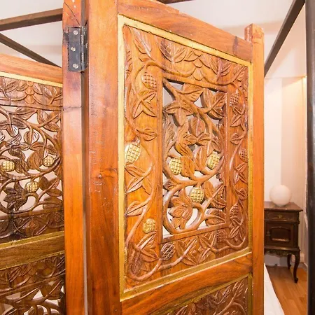 Lägenhet Guesthost - Piazza Vittorio Veneto Elegant Flat