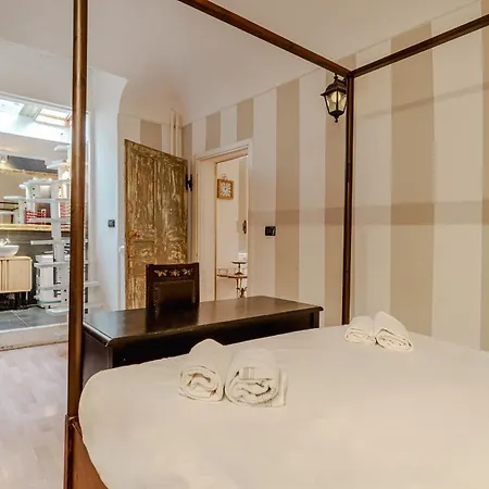 Guesthost - Piazza Vittorio Veneto Elegant Flat 都灵